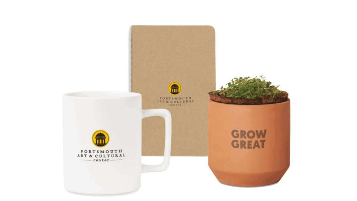 12 Corporate Gift Baskets For Stronger Business Relationships