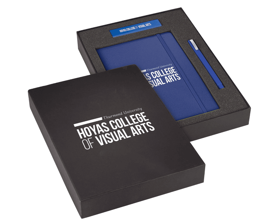 Screenshot of a notepad and pen gift set.