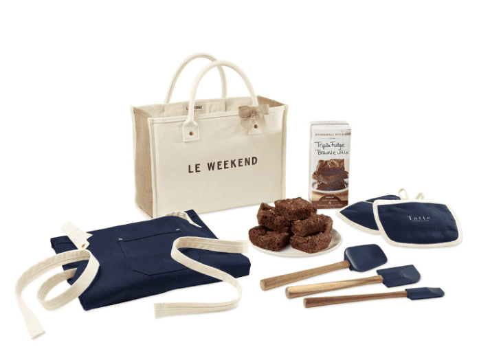 Screenshot of a tote bag, baking accessories and brownies.