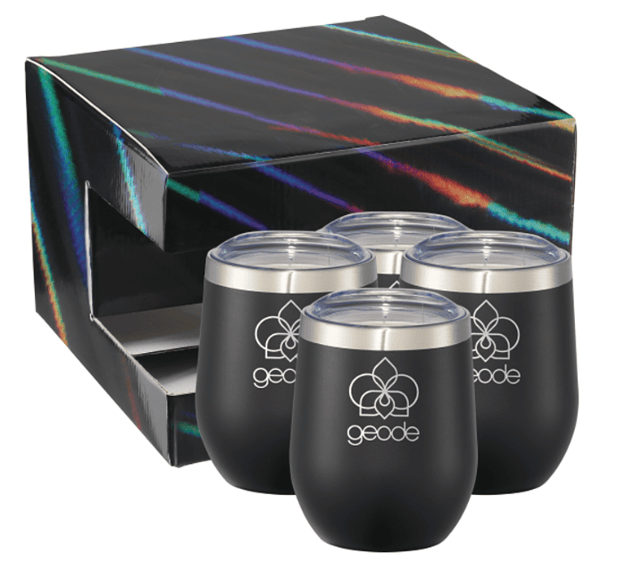 Screenshot of 4 reusable cups with lid and a box.