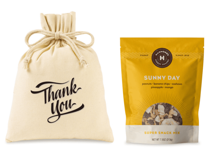 Screenshot of a gift bag and a super snack mix.