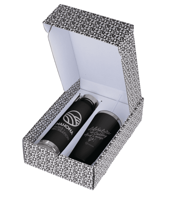 Screenshot of a water bottle and tumbler in a gift box.